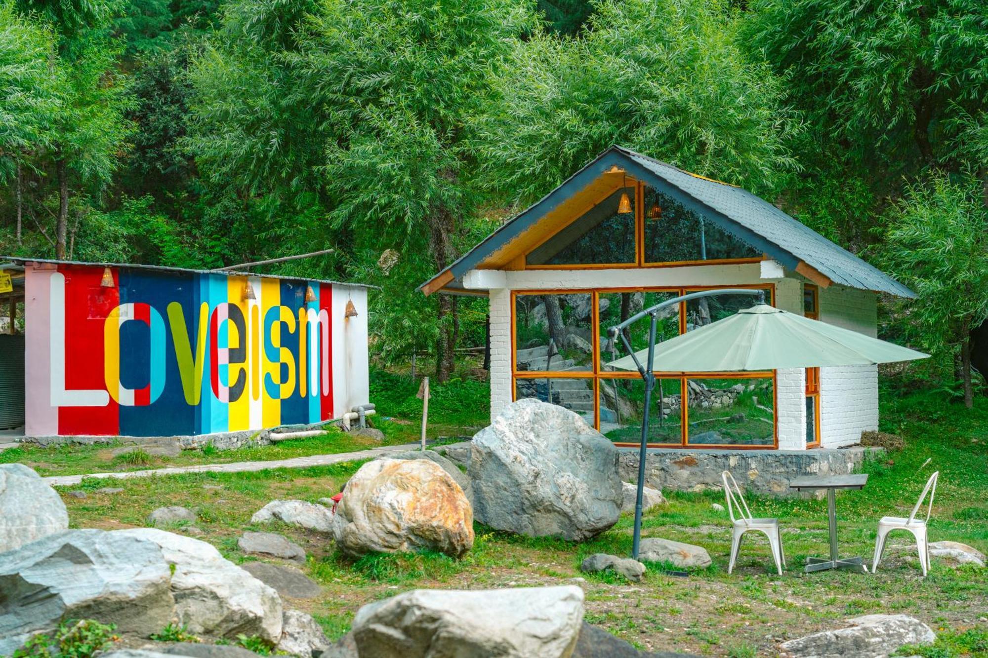 Whoopers Boutique Resort Jibhi Extérieur photo