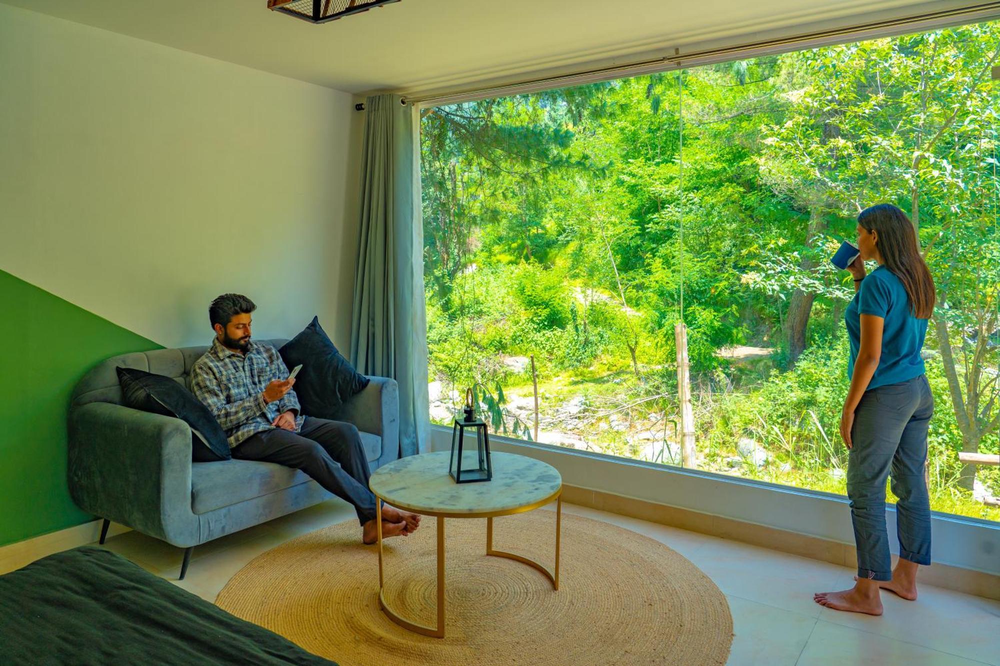 Whoopers Boutique Resort Jibhi Extérieur photo
