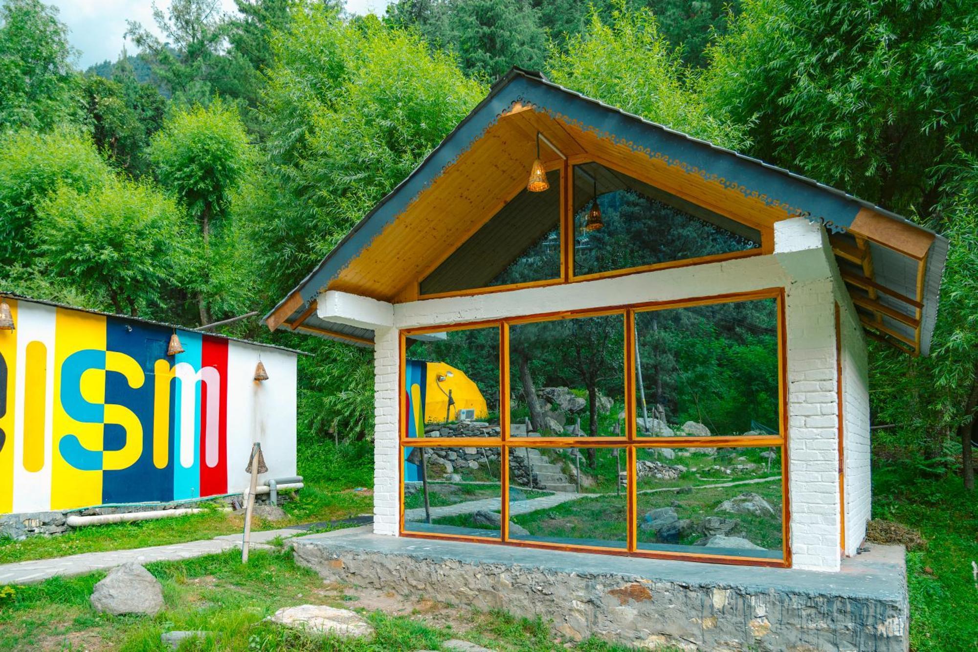 Whoopers Boutique Resort Jibhi Extérieur photo