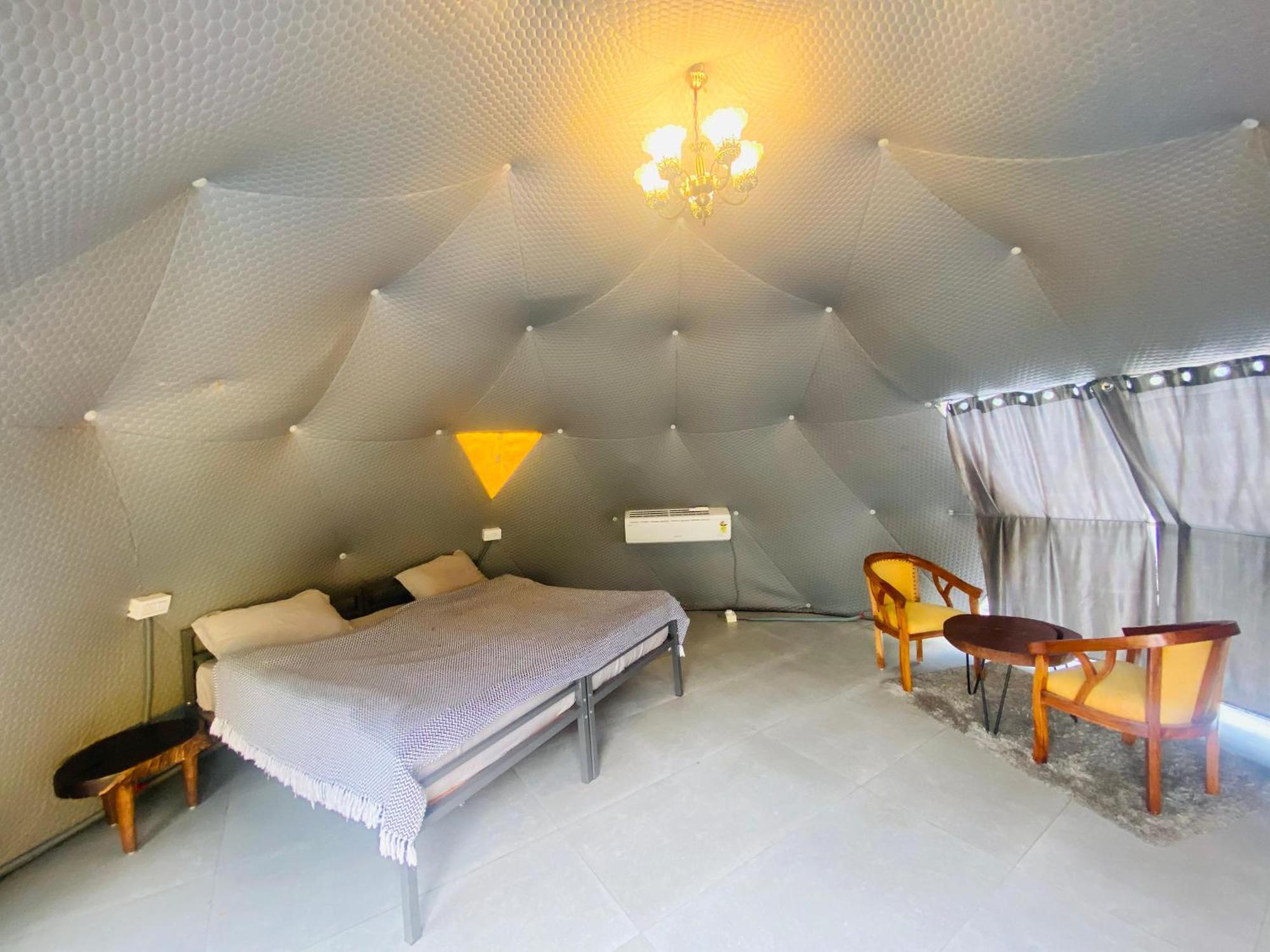 Whoopers Boutique Resort Jibhi Extérieur photo